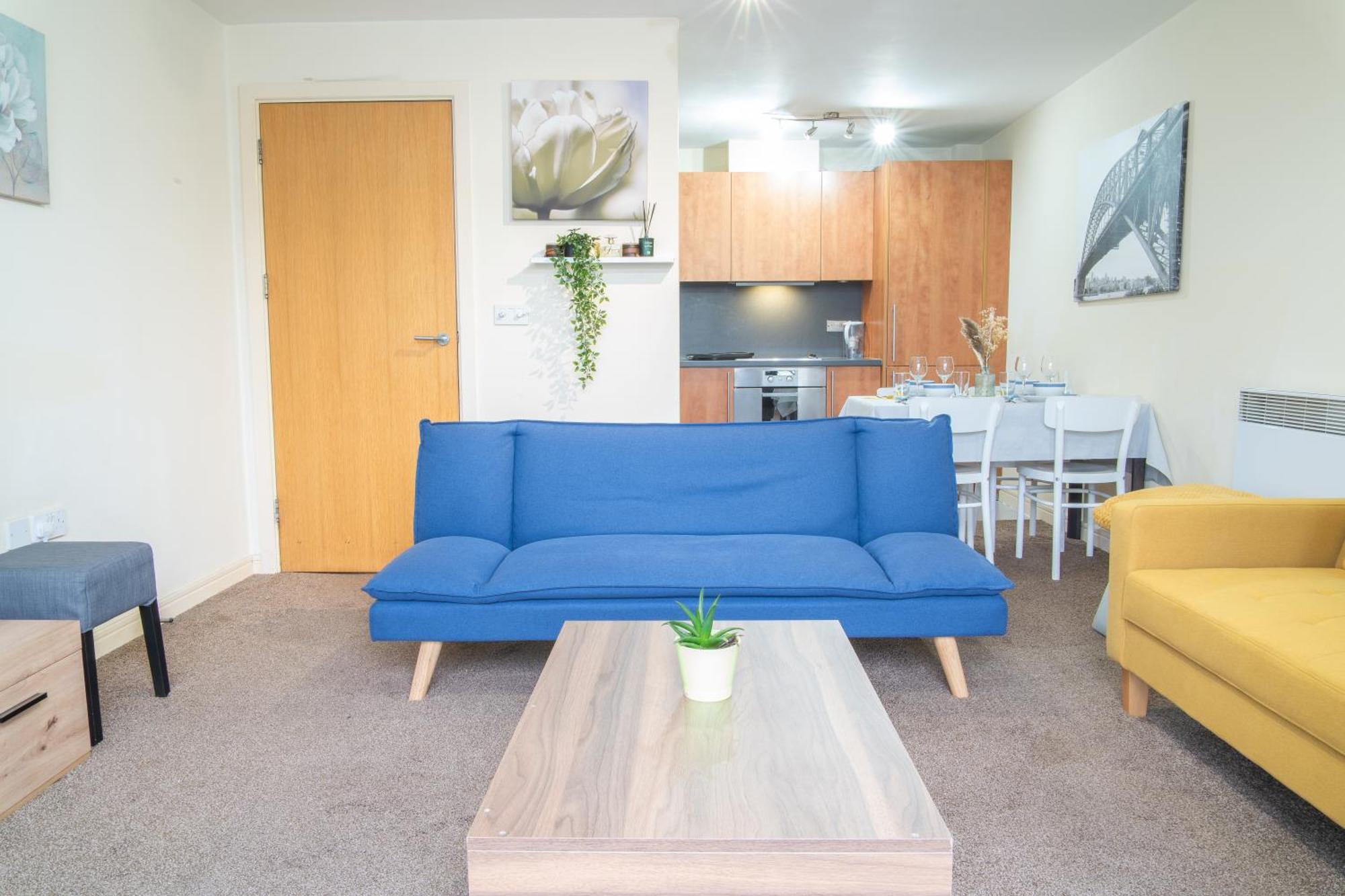 Stay In Our Stylish Flat! & Secure Building & Sleeps Up To 4 Birmingham Exterior photo